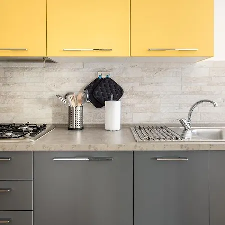 Canonica Apartment *