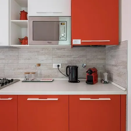 Canonica Apartment *